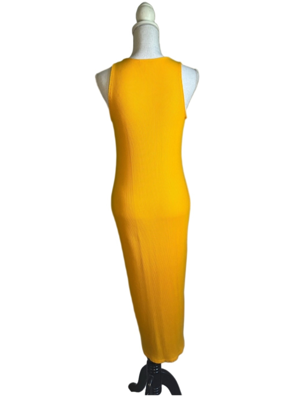 Sleeveless Yellow Ribbed Button-Front Maxi Dress - Picture 4 of 4
